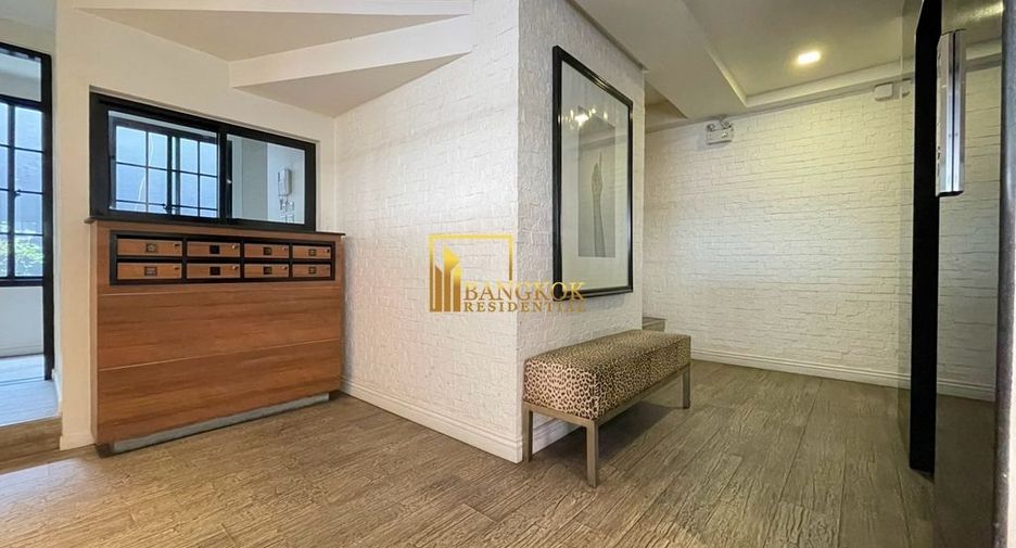 For rent そして for sale 3 ベッドルーム condo in Watthana, Bangkok