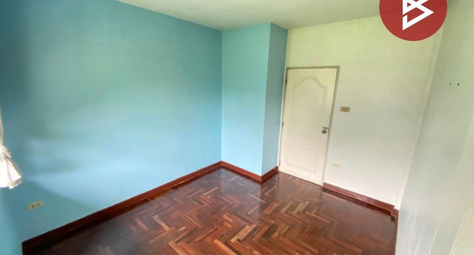 For sale studio townhouse in Bang Khen, Bangkok