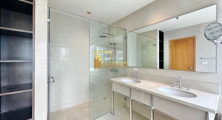For rent and for sale 3 bedrooms condo in Khlong Toei, Bangkok