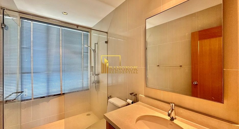 For rent and for sale 3 bedrooms condo in Khlong Toei, Bangkok