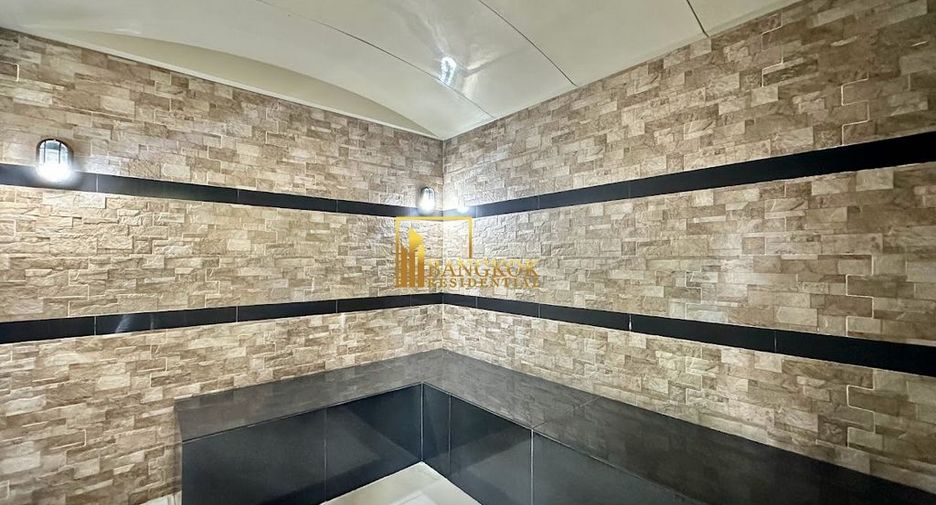 À louer et à vendre 3 chambres condo à Watthana, Bangkok