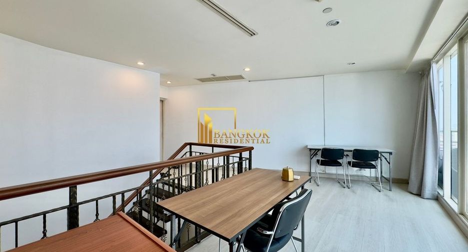 Condo en alquiler y en venta de 3 habitaciones en Bang Kho Laem, Bangkok