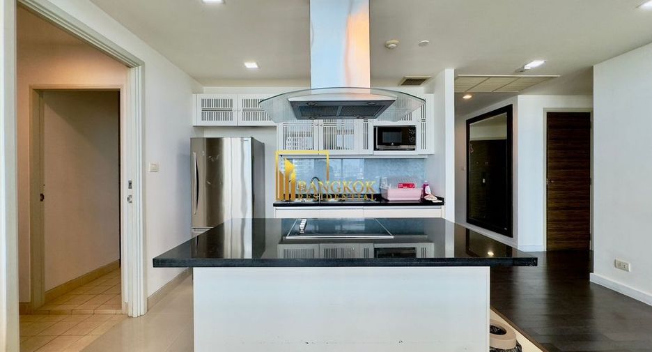 Condo en alquiler y en venta de 3 habitaciones en Bang Kho Laem, Bangkok