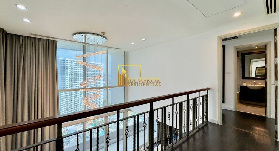 Condo en alquiler y en venta de 3 habitaciones en Bang Kho Laem, Bangkok