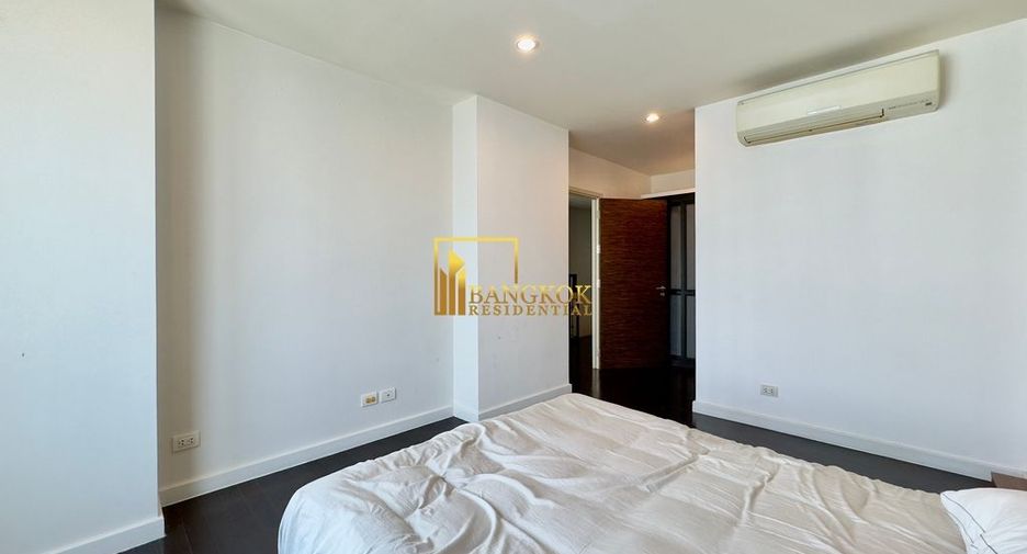 Condo en alquiler y en venta de 3 habitaciones en Bang Kho Laem, Bangkok