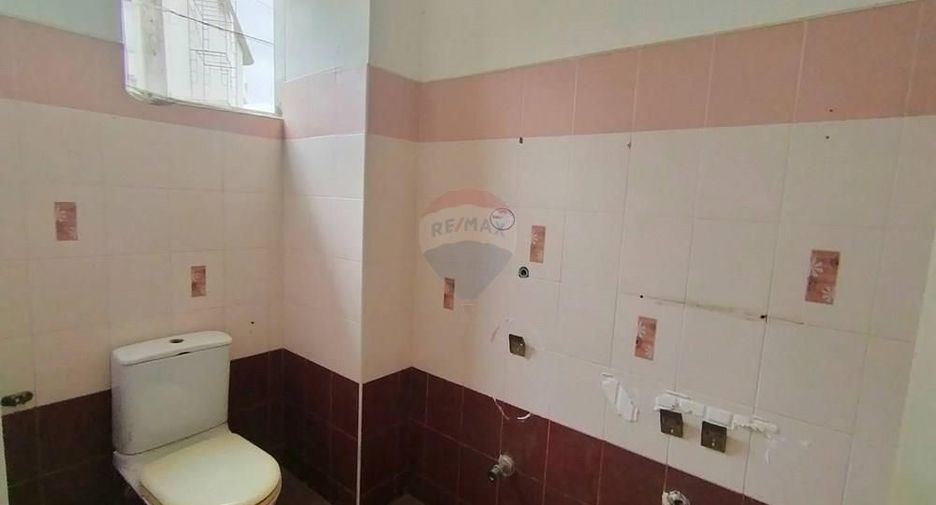 For sale 4 bedrooms retail Space in Ko Samui, Surat Thani