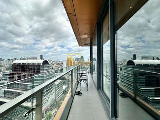 Condo en alquiler y en venta de 2 habitaciones en Watthana, Bangkok