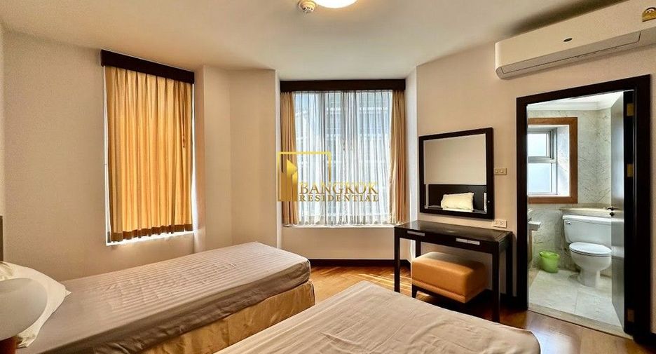Condo en alquiler y en venta de 3 habitaciones en Pathum Wan, Bangkok