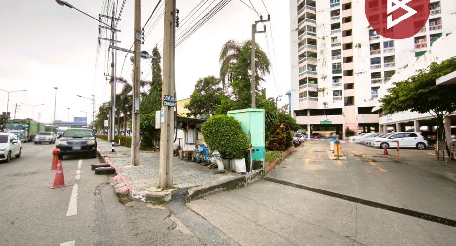 出售 1 卧室 公寓 在 Phra Pradaeng, Samut Prakan