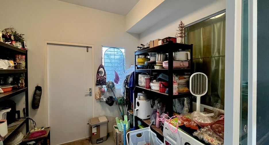 For sale 3 bedrooms house in Khlong Luang, Pathum Thani