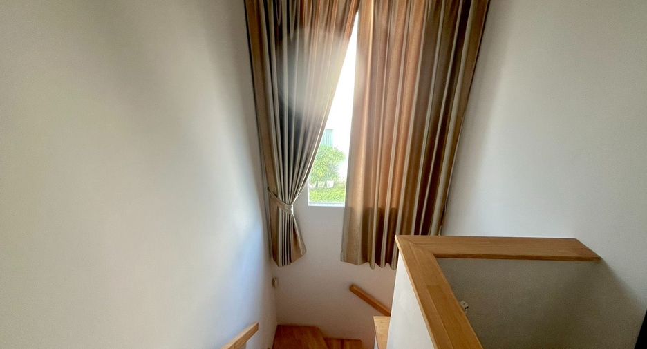 For sale 3 bedrooms house in Khlong Luang, Pathum Thani