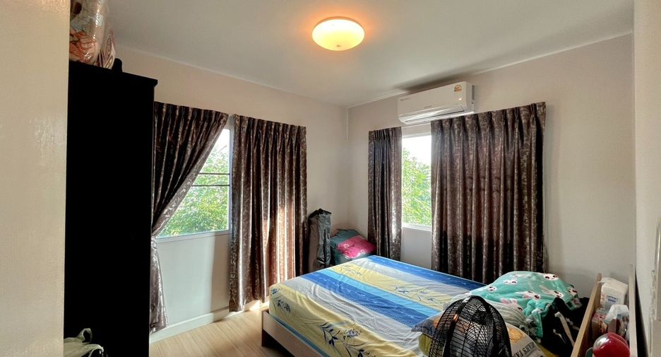 For sale 3 bedrooms house in Khlong Luang, Pathum Thani