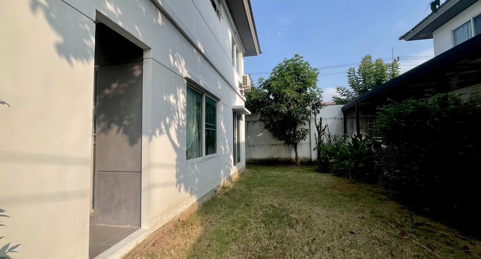 For sale 3 bedrooms house in Khlong Luang, Pathum Thani