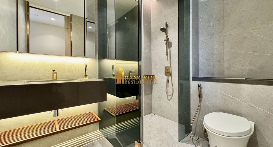 For rent and for sale 2 bedrooms condo in Khlong Toei, Bangkok