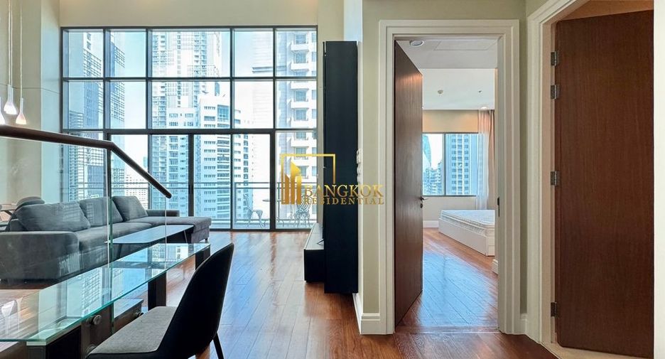 Condo en alquiler y en venta de 3 habitaciones en Khlong Toei, Bangkok