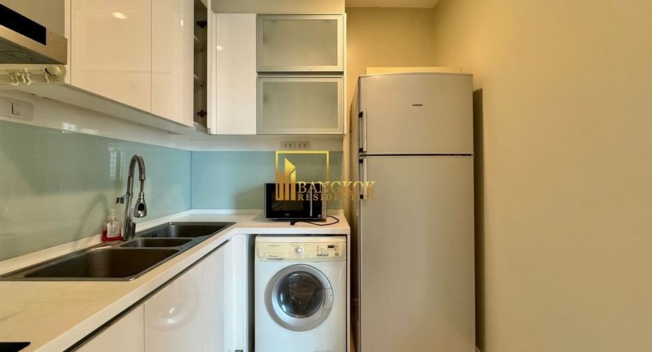 Condo en alquiler y en venta de 3 habitaciones en Khlong Toei, Bangkok