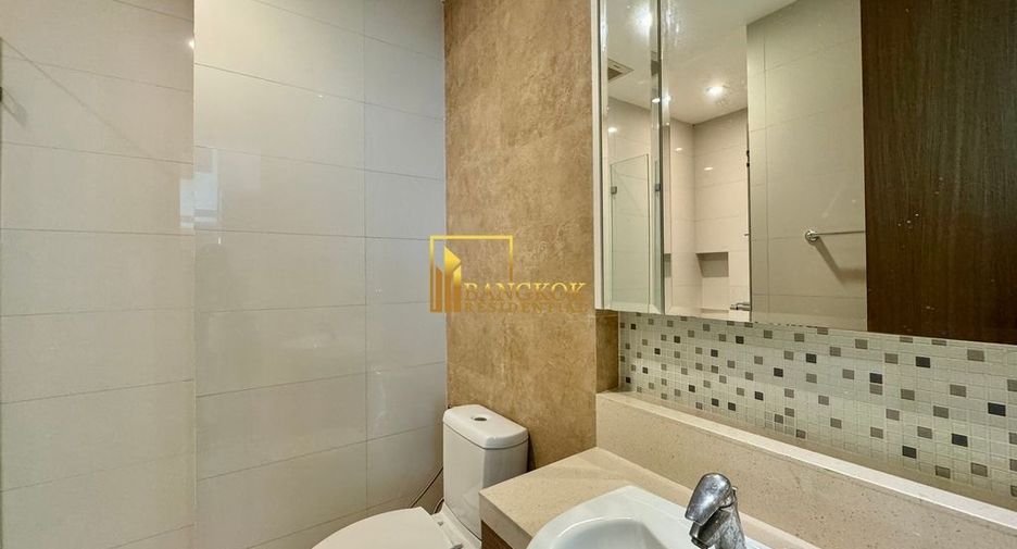 Condo en alquiler y en venta de 3 habitaciones en Khlong Toei, Bangkok