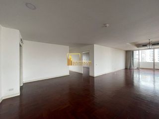 À louer et à vendre 3 chambres condo à Watthana, Bangkok