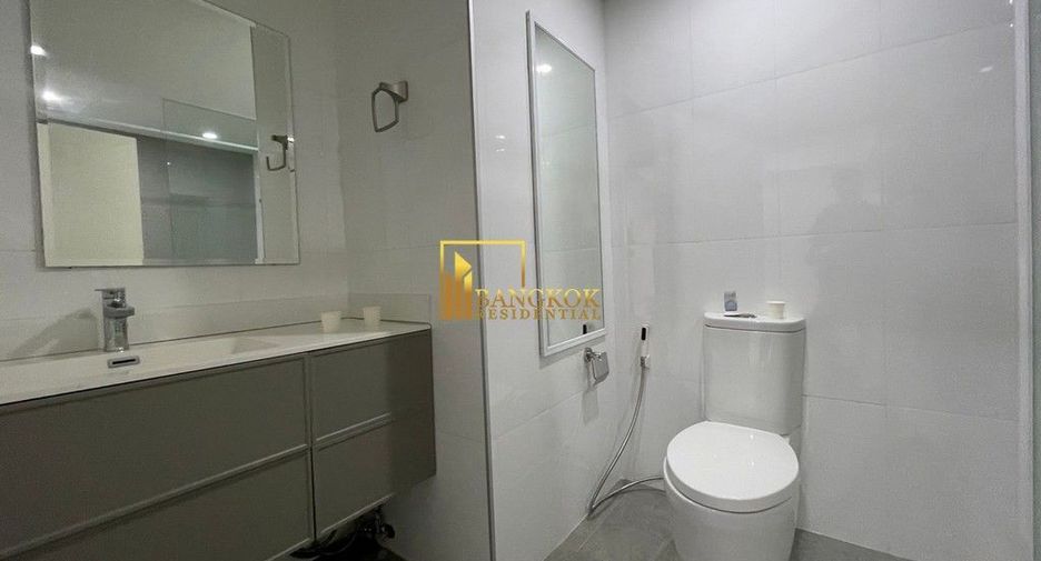 Condo en alquiler y en venta de 3 habitaciones en Watthana, Bangkok