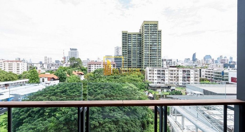 For rent and for sale 2 bedrooms condo in Watthana, Bangkok