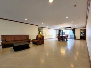 À louer et à vendre 3 chambres condo à Khlong Toei, Bangkok