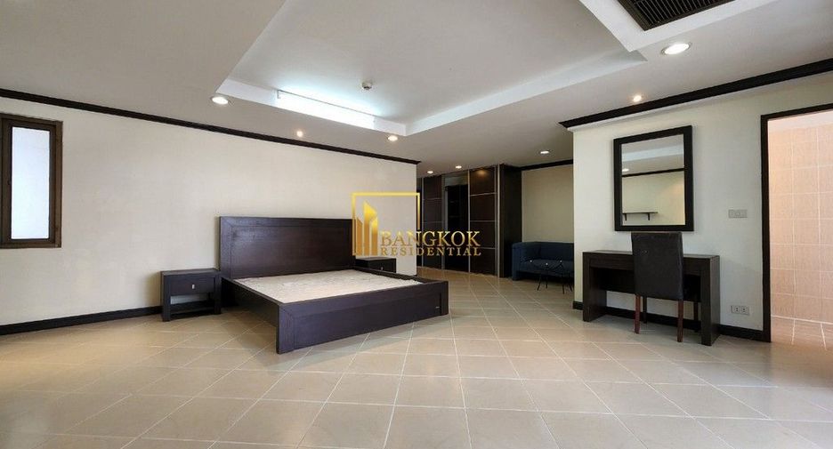 Condo en alquiler y en venta de 3 habitaciones en Khlong Toei, Bangkok