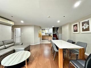 For rent and for sale 5 bedrooms condo in Huai Khwang, Bangkok