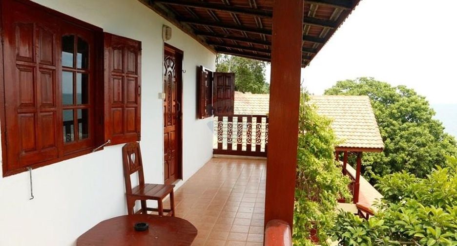 For sale 16 bedrooms retail Space in Ko Pha-ngan, Surat Thani