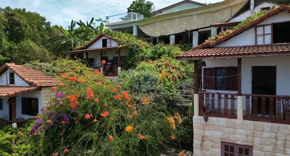For sale 16 bedrooms retail Space in Ko Pha-ngan, Surat Thani