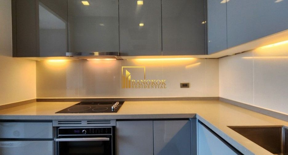 Condo en alquiler y en venta de 2 habitaciones en Bang Rak, Bangkok