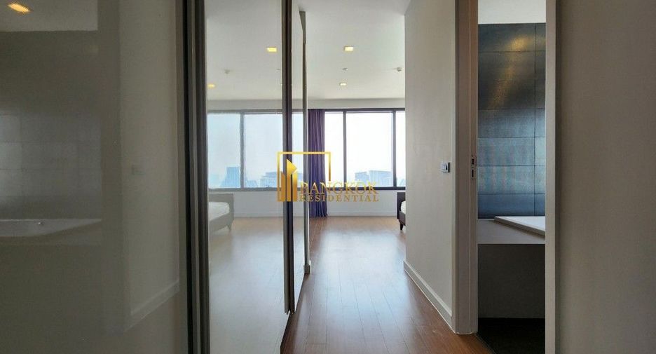Condo en alquiler y en venta de 2 habitaciones en Bang Rak, Bangkok