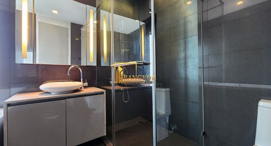 Condo en alquiler y en venta de 2 habitaciones en Bang Rak, Bangkok