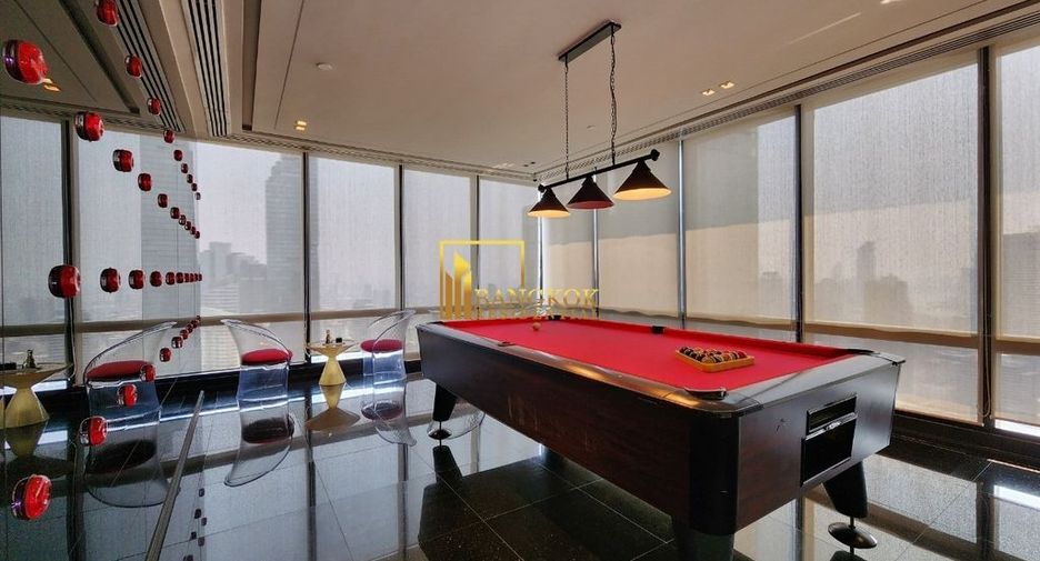 Condo en alquiler y en venta de 2 habitaciones en Bang Rak, Bangkok