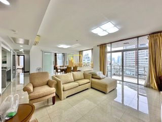 Condo en venta de 3 habitaciones en Pathum Wan, Bangkok