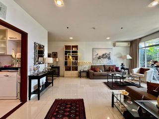 For sale 3 bedrooms condo in Watthana, Bangkok