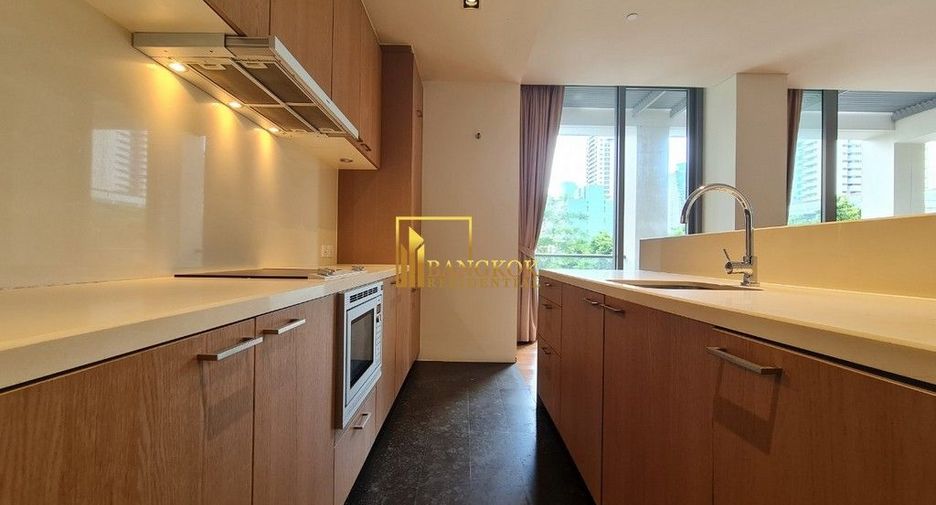 For rent and for sale 1 bed condo in Sathon, Bangkok