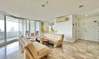 For rent 3 bedrooms condo in Watthana, Bangkok
