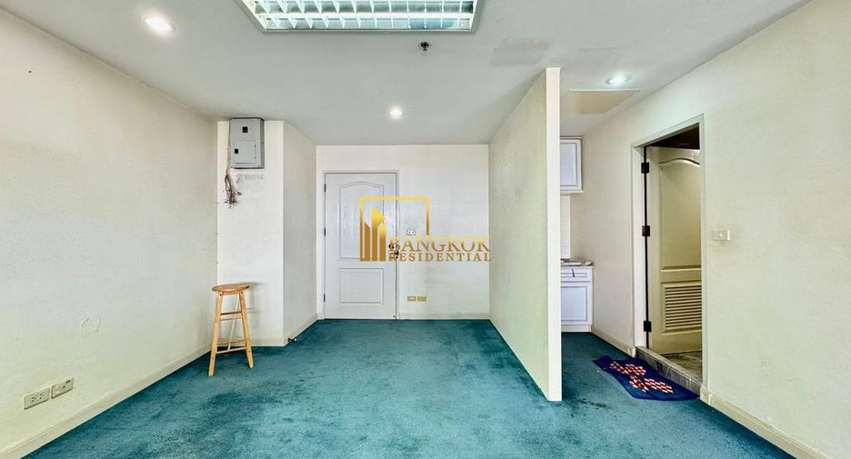 À louer et à vendre 2 chambres condo à Bang Rak, Bangkok