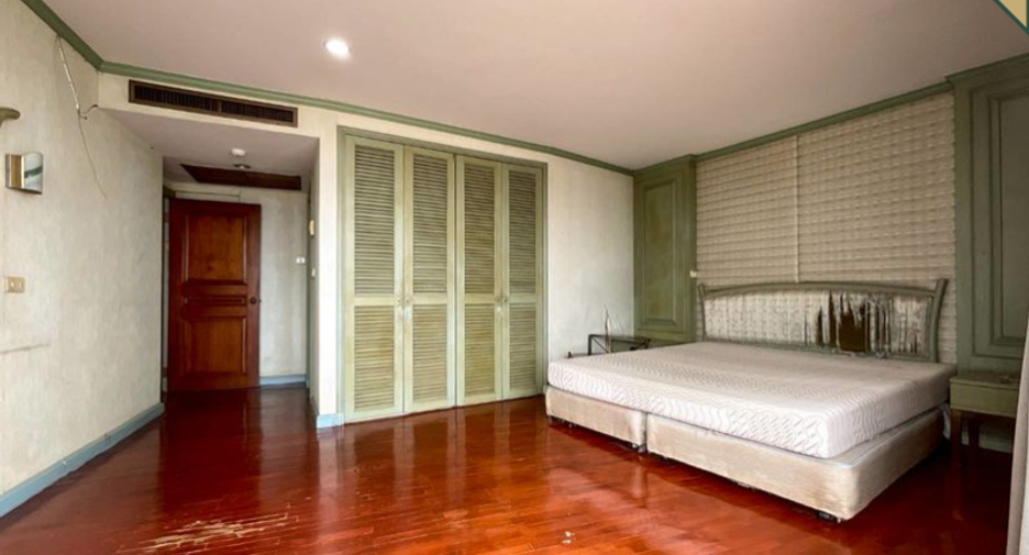 Condo en venta de 3 habitaciones en Sathon, Bangkok