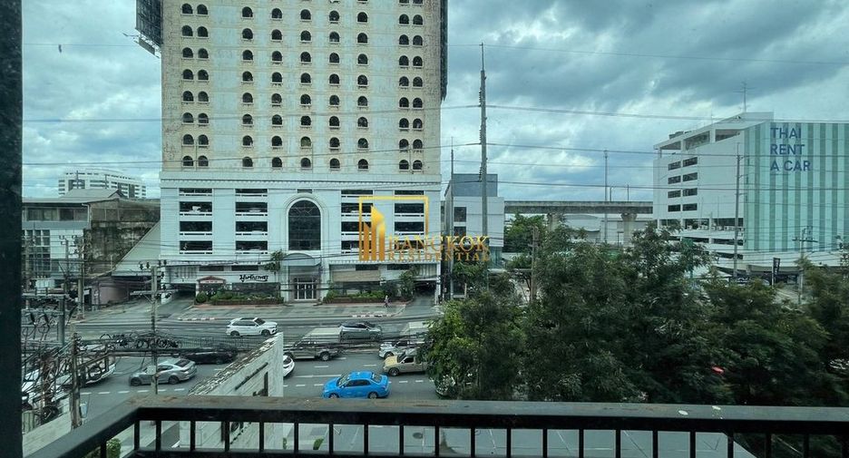 For rent and for sale 3 bedrooms condo in Watthana, Bangkok