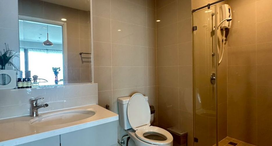 À louer 1 chambre condo à Si Racha, Chonburi