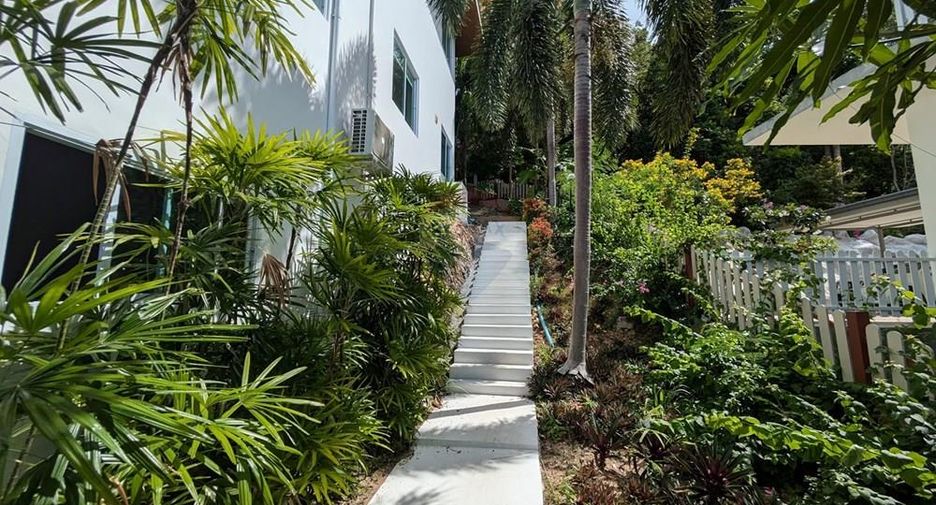 For sale 6 bedrooms villa in Ko Samui, Surat Thani