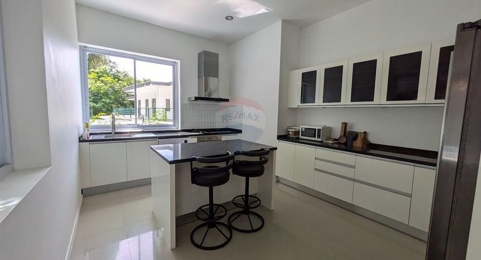 For sale 6 bedrooms villa in Ko Samui, Surat Thani