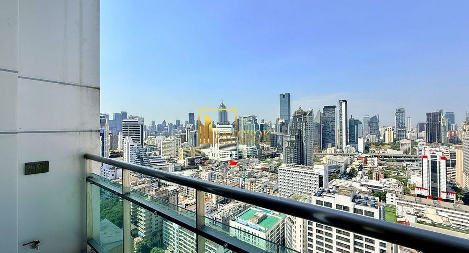 À louer et à vendre 4 chambres condo à Watthana, Bangkok