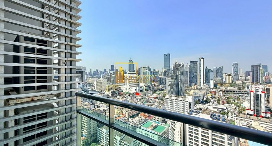 À louer et à vendre 4 chambres condo à Watthana, Bangkok