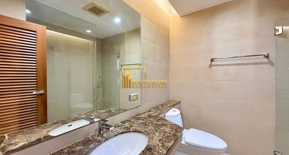 À louer et à vendre 4 chambres condo à Watthana, Bangkok