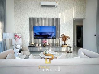 À vendre 4 chambres villa à Bang Lamung, Chonburi