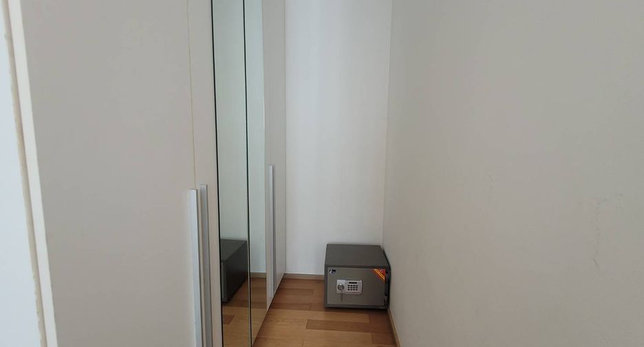 Condo en alquiler de 1 habitaciones en Khlong Toei, Bangkok