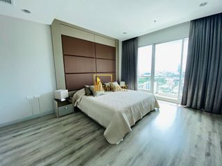 For rent and for sale 3 bedrooms condo in Sathon, Bangkok