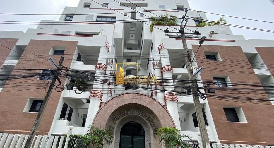 For rent そして for sale 2 ベッドルーム condo in Pathum Wan, Bangkok